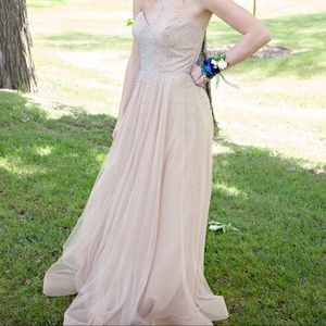 Champagne prom dress size 4